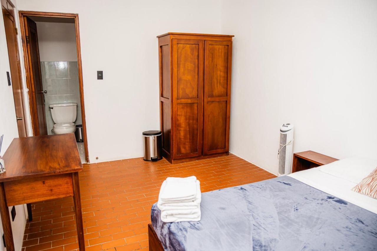 סן חוזה Luz De Luna Hotel Barrio Escalante מראה חיצוני תמונה